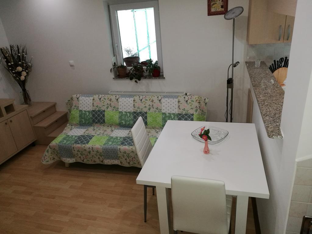 Holiday Home Neokrnjena Narava Sevnica Exterior foto
